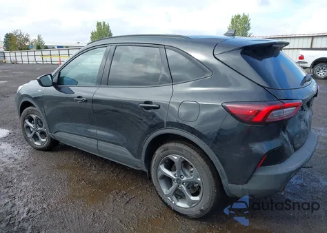 2025 Ford Escape St-Line Select z USA, uszkodzony, nr VIN 1FMCU9NA5SUA44347